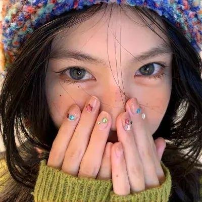 皇后娘娘顾先生能偷听你心声